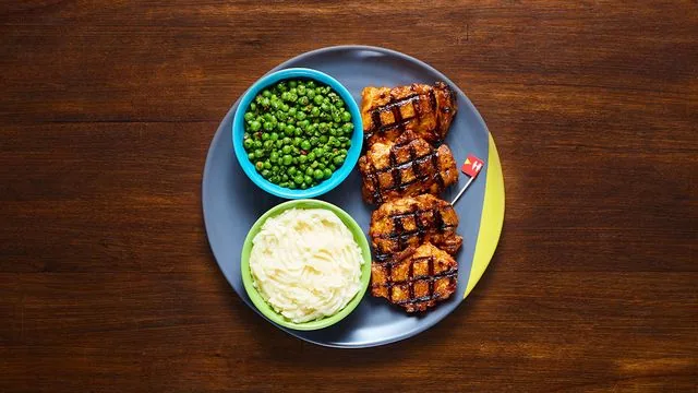 4 Boneless Chicken Thighs at Nando's