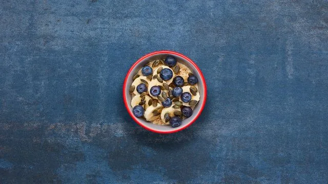 Banana And Blueberry Porridge at Nando's