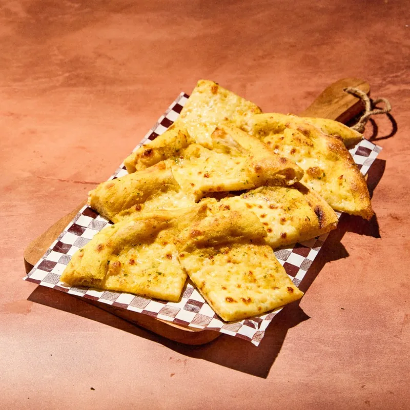 Garlic Bread with Mozzarella at Zizzi