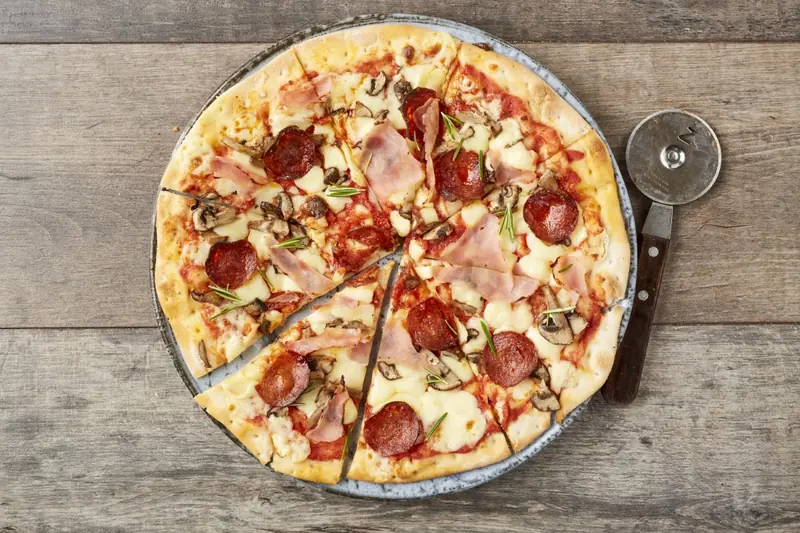 Non-Gluten Pepperoni Campagna Pizza at Zizzi